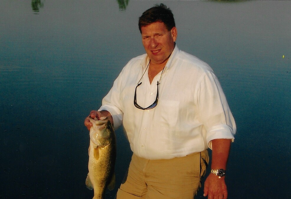 There's Another Fisherman In Heaven: Funeral Guest Book A Celebration of  Life, Fishing, In Loving Memory Condolence Remembrance Memorial Service